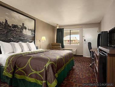 Super 8 By Wyndham Airport Fairgrounds West Oklahoma City
